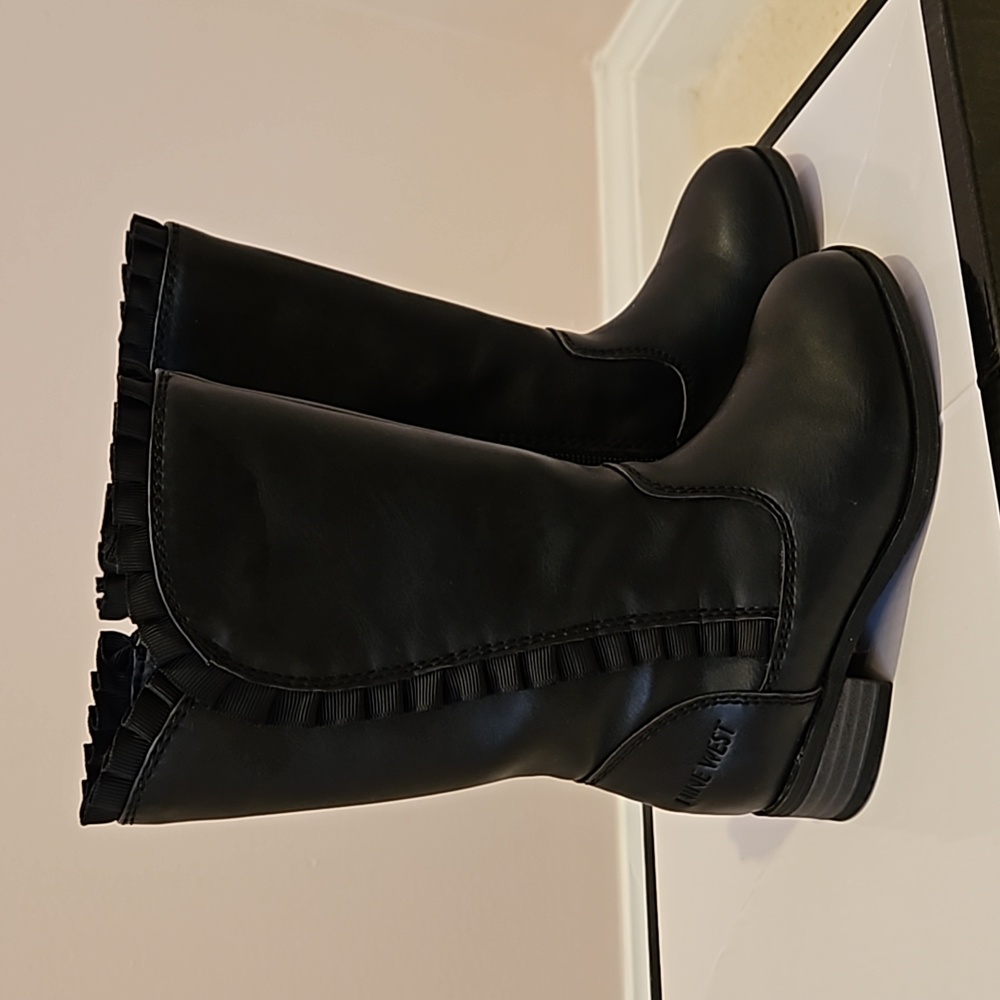 Nine West Toddler Boot Size 7 - Picture 2 of 6